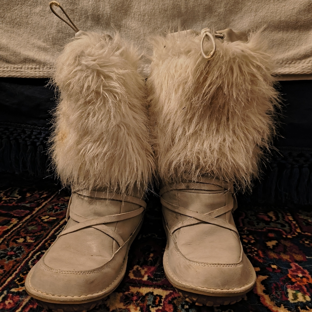 Sorel Women's Tan Fur-Lined Winter Boots